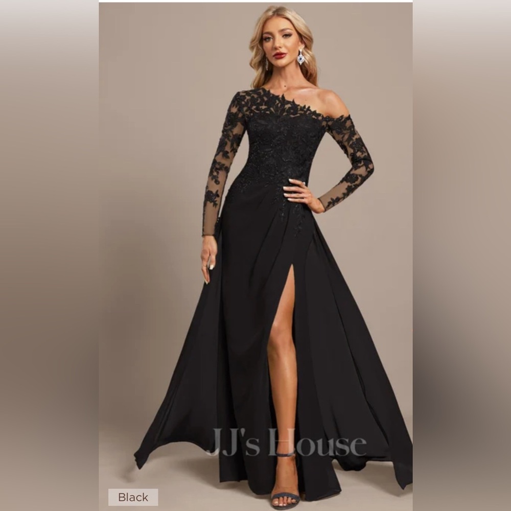 Trumpet/Mermaid Illusion Floor-Length Chiffon Lace Evening Dress With Sequins